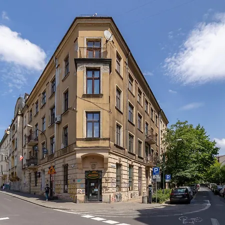 Apartament Z Balkonem Niedaleko Starego Miasta By Renters Апартаменты Краков