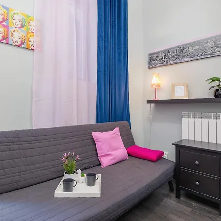 Апартаменты Apartament Z Balkonem Niedaleko Starego Miasta By Renters
