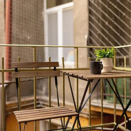 Apartament Z Balkonem Niedaleko Starego Miasta By Renters * Краков